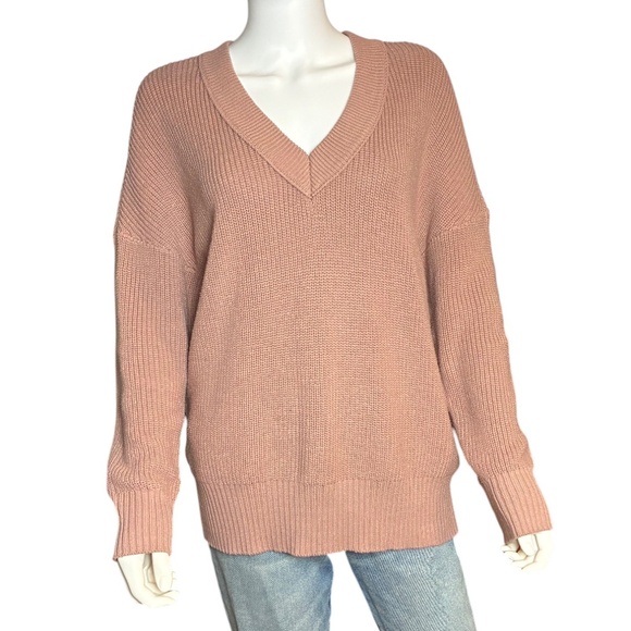EVEREVE Blush Pink V-Neck Knit Sweater – Size S - Picture 1 of 4